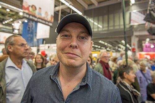 Portrait of Fredrik Backman