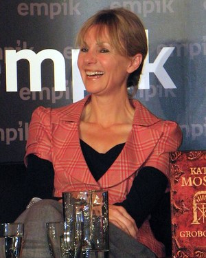 Portrait of Kate Mosse