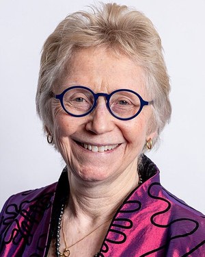 Portrait of Sally Thorne