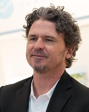 Portrait of Dave Eggers