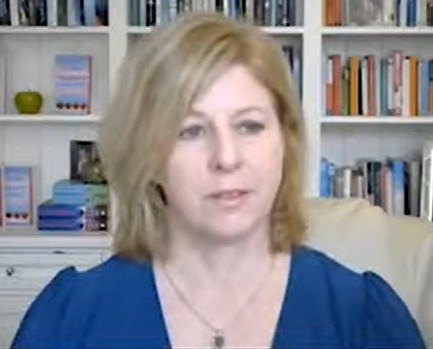 Portrait of Liane Moriarty
