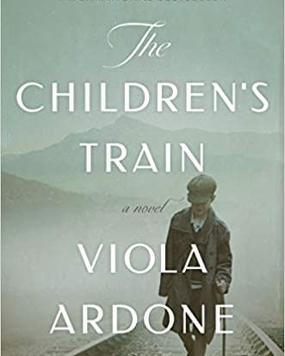 Book cover of The Children's Train by Viola Ardone